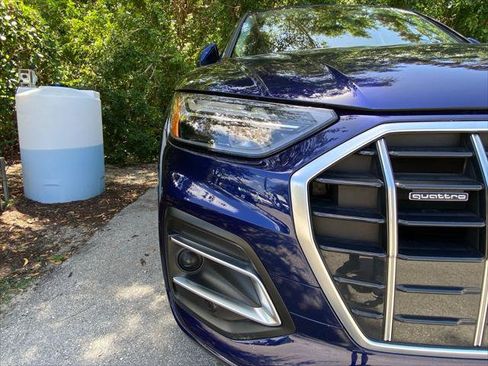 Certified 2024 Audi Q5 Premium w/ Convenience Package AWD/4WD image 7