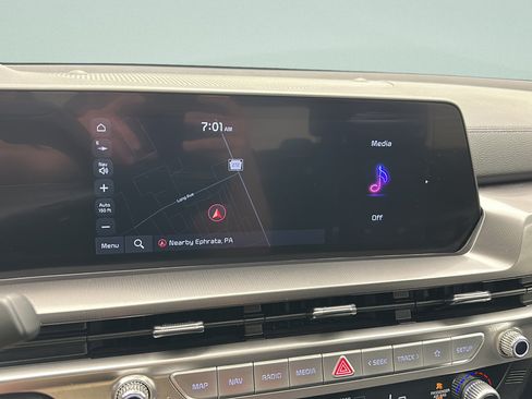 Used 2025 Kia Telluride S AWD/4WD image 20