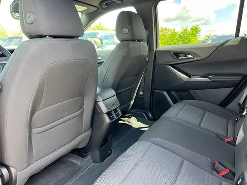 Used 2025 Chevrolet Equinox LT w/ Safety and Technology Package FWD image 26