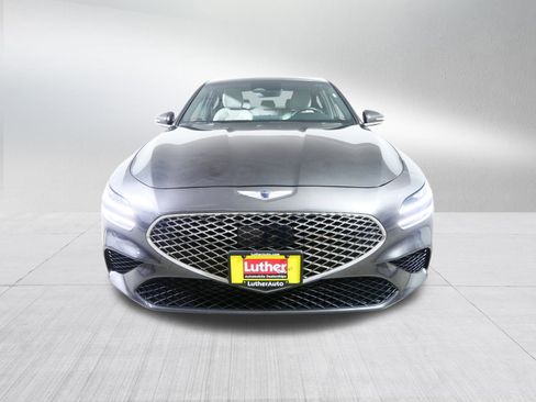 Used 2023 Genesis G70 2.0T image 2