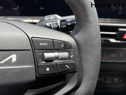 New 2026 Kia Sportage SX FWD image 13