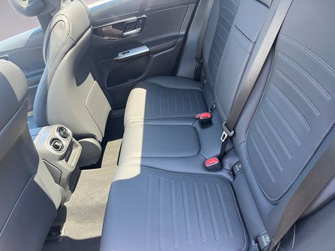 Certified 2026 Mercedes-Benz GLC 300 4MATIC image 11