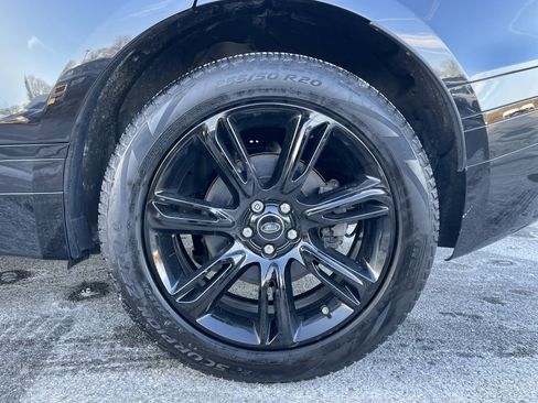 Used 2020 Land Rover Range Rover Velar S image 10