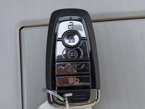 New 2025 Lincoln Navigator L Reserve w/ Jet Appearance Package image 35