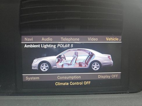 Used 2013 Mercedes-Benz S 550 4MATIC image 41
