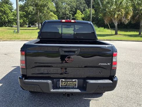 Used 2023 Nissan Frontier Pro-X w/ Tow Package RWD image 3