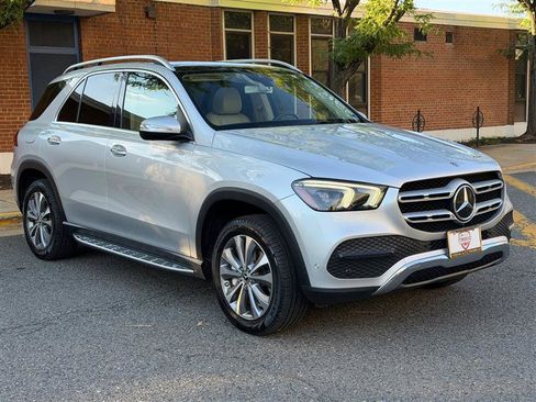 Used 2020 Mercedes-Benz GLE 350 4MATIC image 4