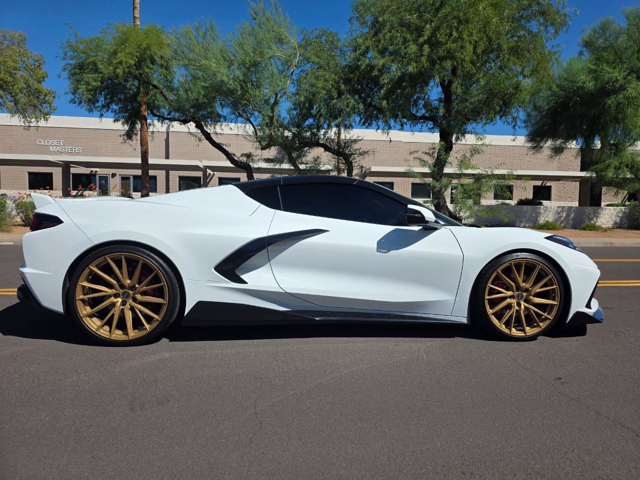 Used 2020 Chevrolet Corvette Stingray Premium Cpe w/ 3LT Preferred Equipment Group RWD image 6