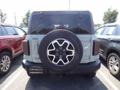 Used 2022 Ford Bronco Outer Banks AWD/4WD image 5