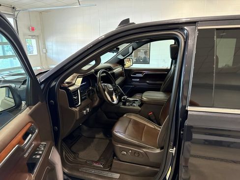 Used 2023 GMC Sierra 1500 Denali w/ Denali Reserve Package AWD/4WD image 22