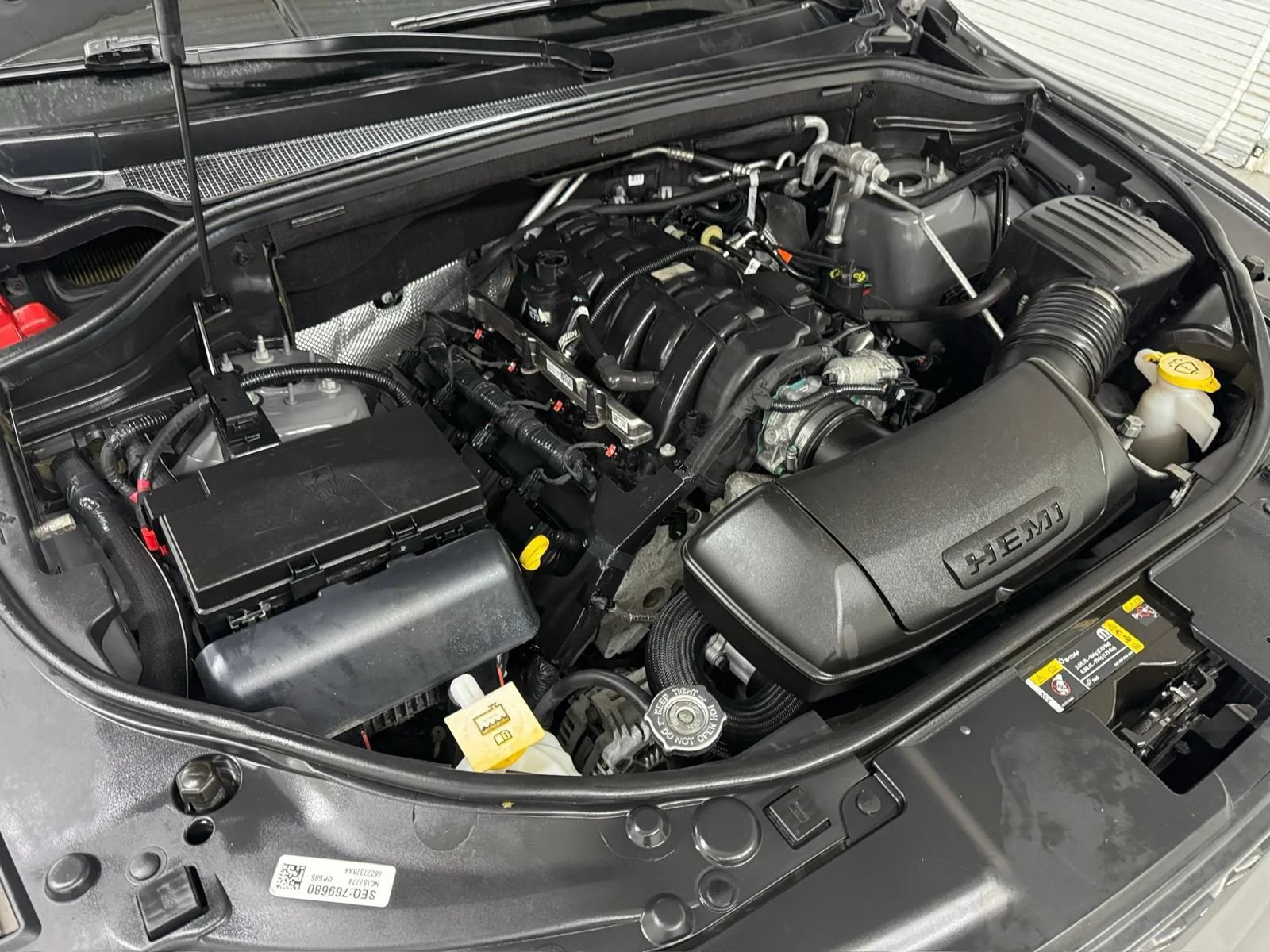 Used 2022 Dodge Durango R/T w/ Tow 'N Go Package AWD/4WD image 51