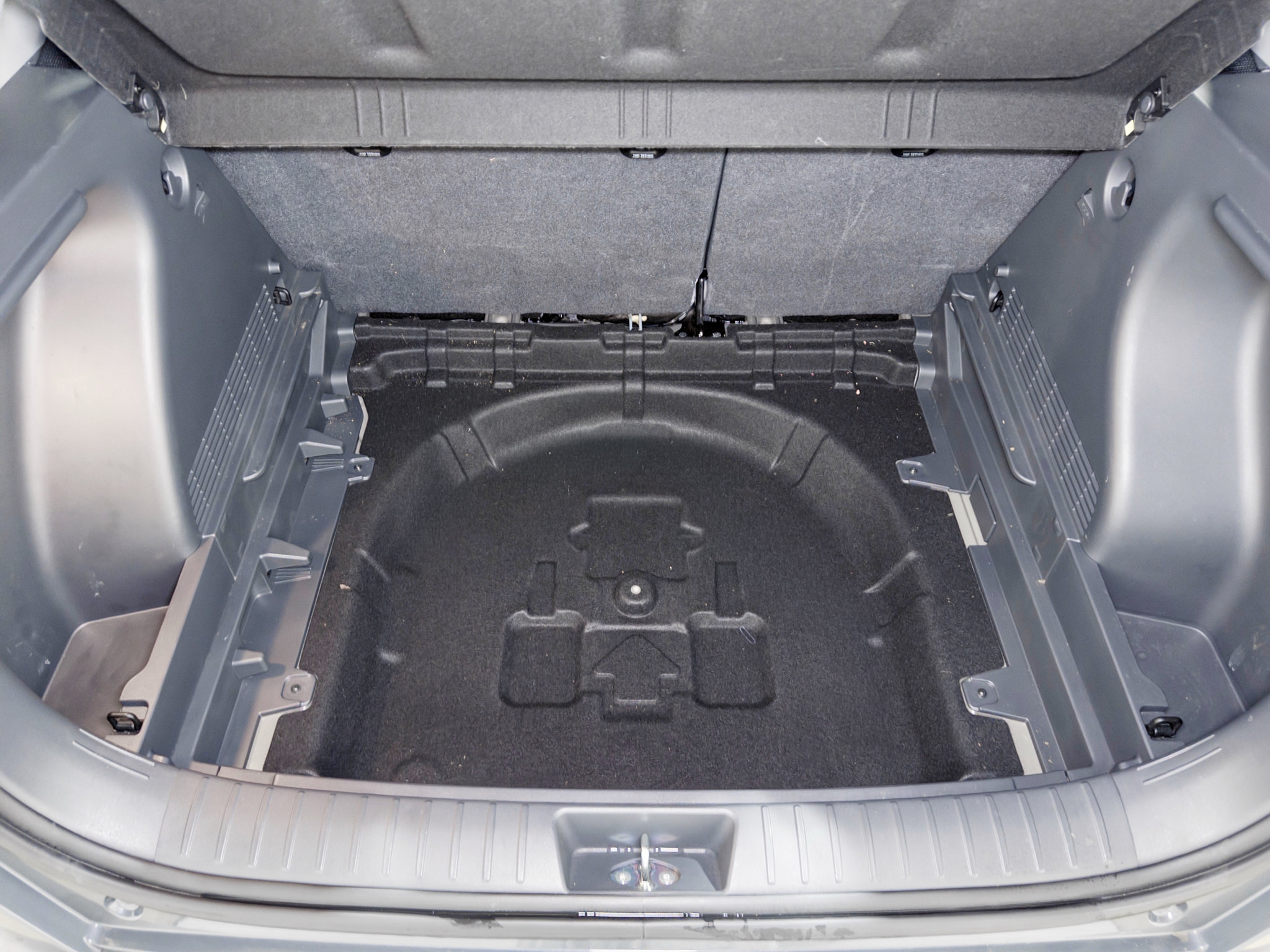 Used 2024 Hyundai Kona SEL FWD image 27