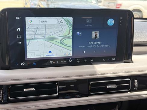 Certified 2025 Lincoln Aviator 2WD image 26