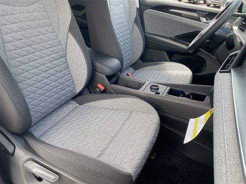 New 2025 Volkswagen Tiguan S image 7