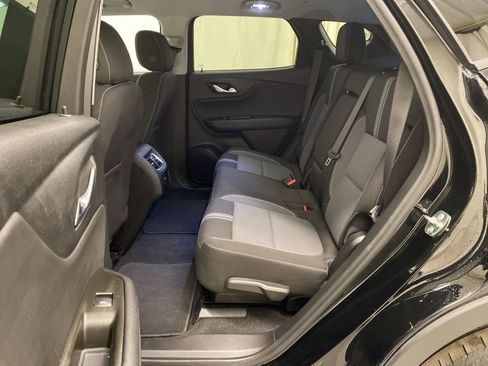 Used 2025 Chevrolet Blazer LT image 16