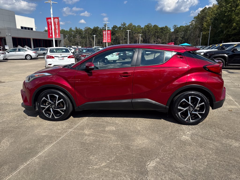 Certified 2019 Toyota C-HR XLE FWD image 2