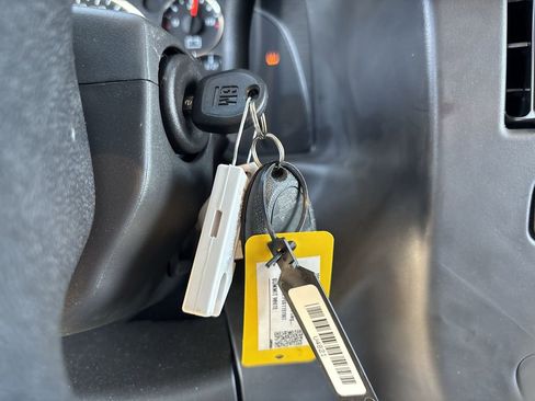 New 2025 GMC Savana 2500 Extended w/ Driver Convenience Package image 16