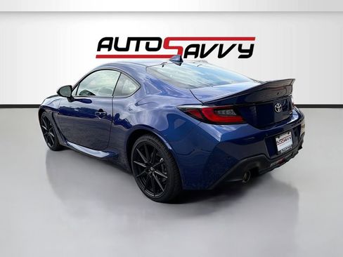 Used 2025 Toyota GR86 TRUENO Edition RWD image 5