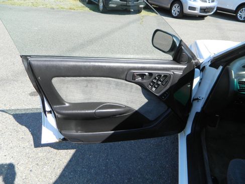 Used 1999 Subaru Legacy L image 19