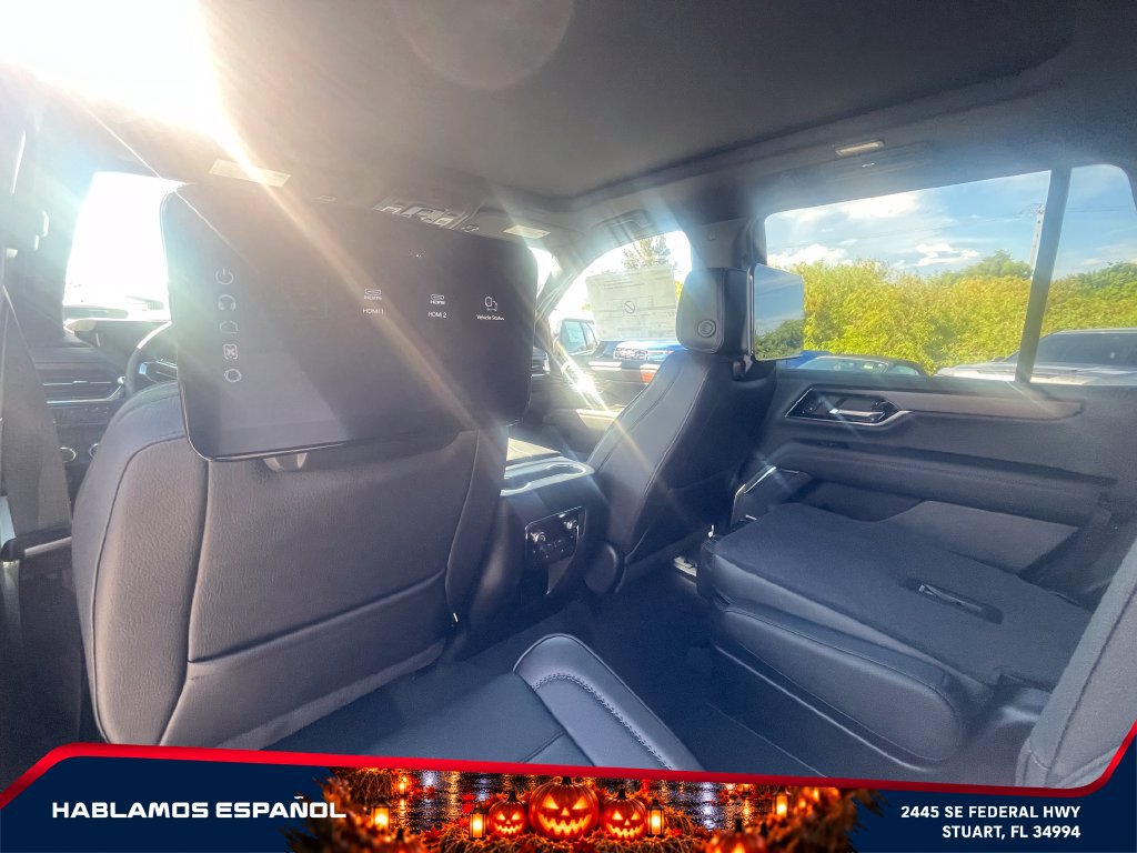 New 2026 GMC Yukon Denali w/ Denali Reserve Package AWD/4WD image 14