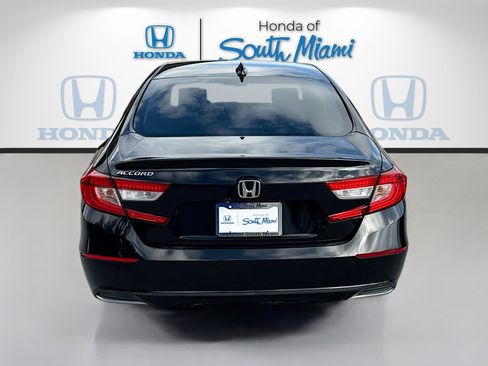 Used 2018 Honda Accord EX-L image 6
