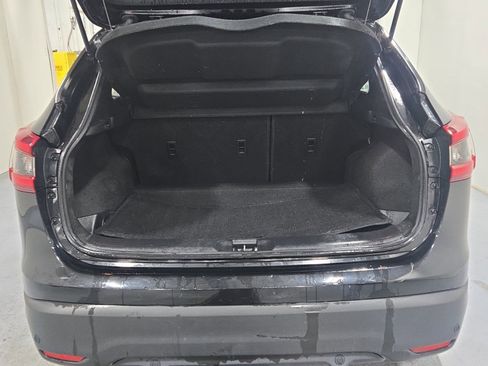 Used 2020 Nissan Rogue Sport S w/ Appearance Package AWD/4WD image 15