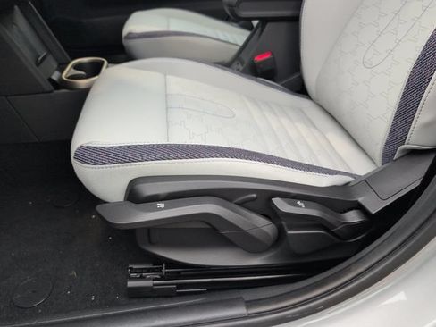New 2026 MINI Cooper 4-Door Hardtop FWD image 23