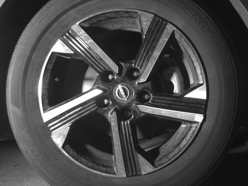 Used 2025 Nissan Sentra SV FWD image 16