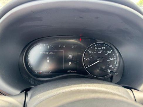Certified 2024 Nissan Kicks SV FWD image 21