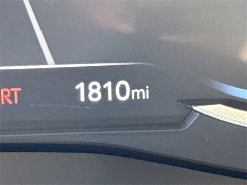 Used 2025 Genesis G70 3.3T Advanced w/ Sport Prestige Package image 27