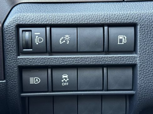 New 2026 Toyota 4Runner SR5 AWD/4WD image 31
