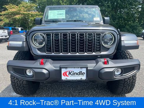 New 2025 Jeep Gladiator Rubicon w/ Convenience Group image 2