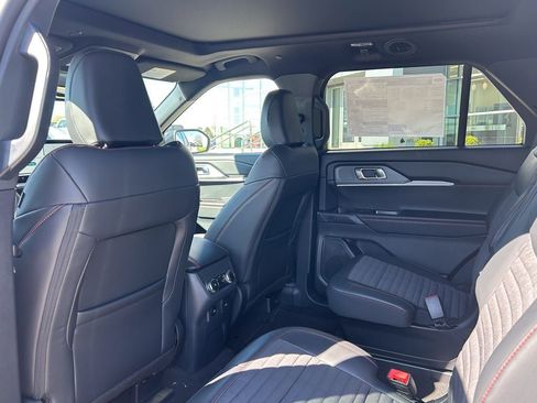 New 2026 Ford Explorer ST-Line AWD/4WD image 14