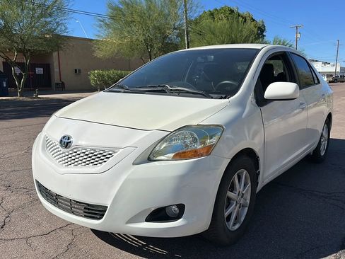 Used 2010 Toyota Yaris Sedan image 25