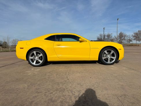 Used 2010 Chevrolet Camaro LT w/ RS Package image 24