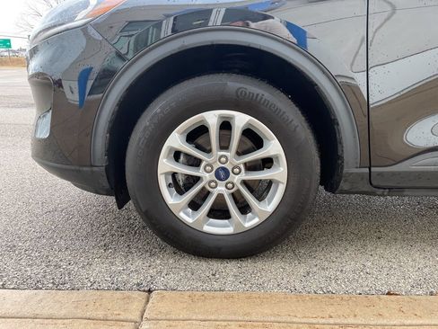 Certified 2022 Ford Escape SE AWD/4WD image 15