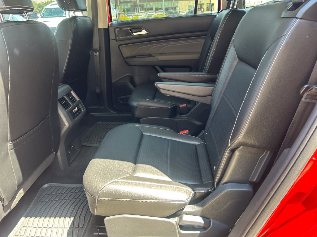 Used 2023 Volkswagen Atlas SEL R-Line AWD/4WD image 27