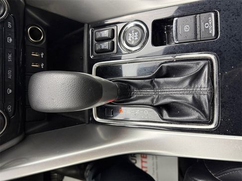 Used 2022 Mitsubishi Eclipse Cross SE image 21