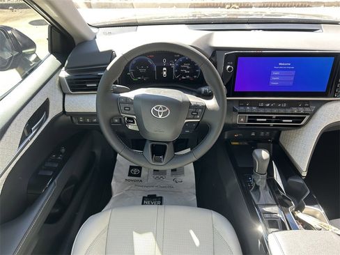 New 2026 Toyota Camry XLE image 17