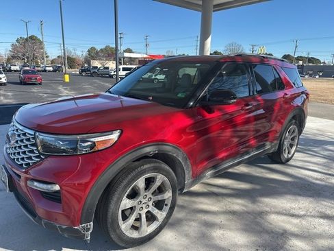 Used 2020 Ford Explorer Platinum w/ Premium Technology Package image 5