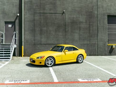 Used 2001 Honda S2000 image 38