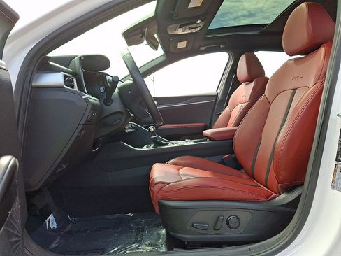 Used 2024 Kia K5 GT-Line image 13