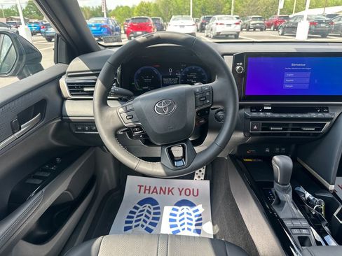 Used 2026 Toyota Camry XSE FWD image 18
