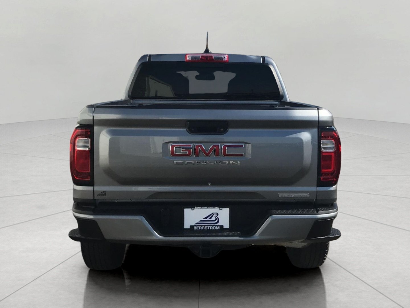 Used 2023 GMC Canyon Elevation w/ Convenience Package AWD/4WD image 27