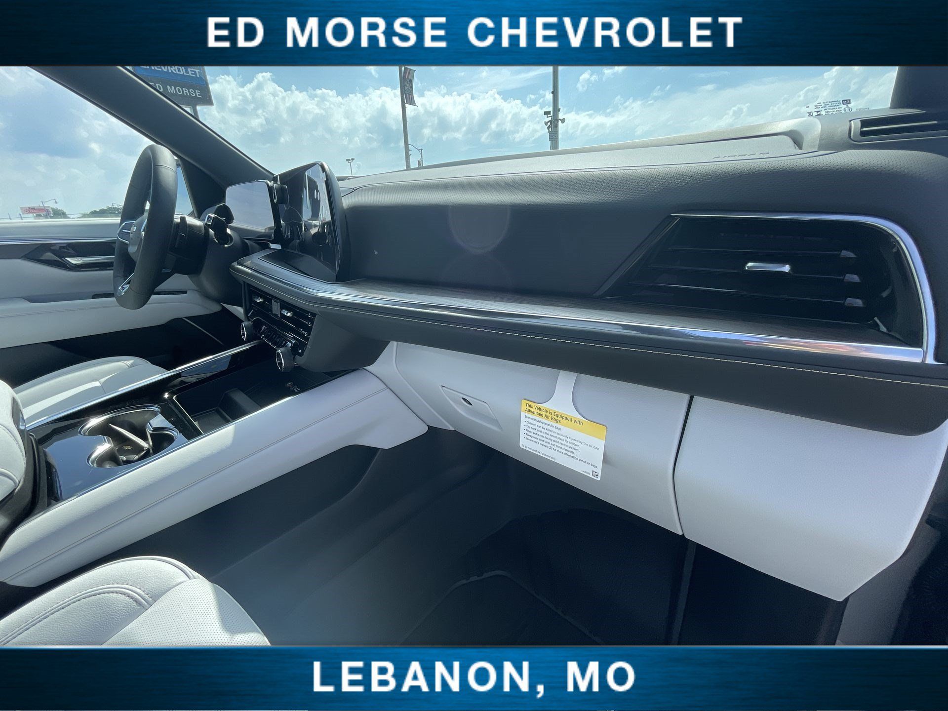 New 2026 Chevrolet Tahoe Premier w/ Sun And Tow Package AWD/4WD image 29