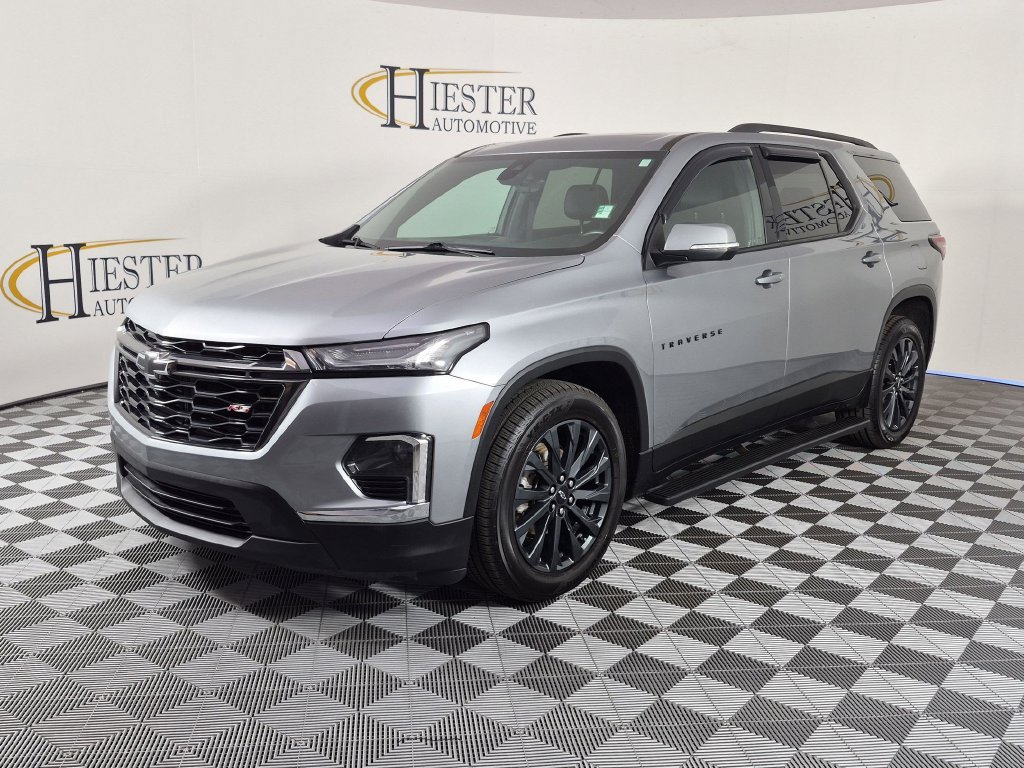 Used 2023 Chevrolet Traverse RS AWD/4WD image 9