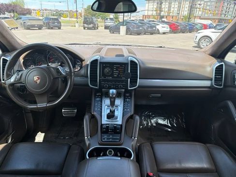 Used 2011 Porsche Cayenne Turbo AWD/4WD image 13