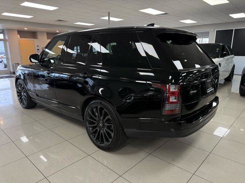 Used 2017 Land Rover Range Rover Supercharged image 7