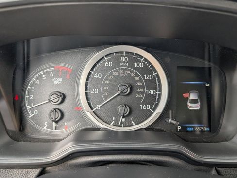 Used 2022 Toyota Corolla LE image 19