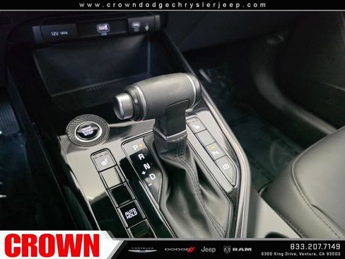 Used 2023 Kia Niro EX FWD image 27